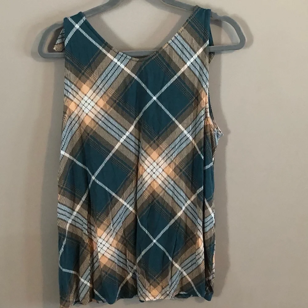 $3❤️Bundled Sleep Cato Tank